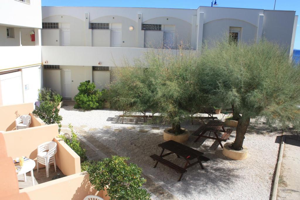 Les Stoechades Aparthotel Hyeres Ruang foto